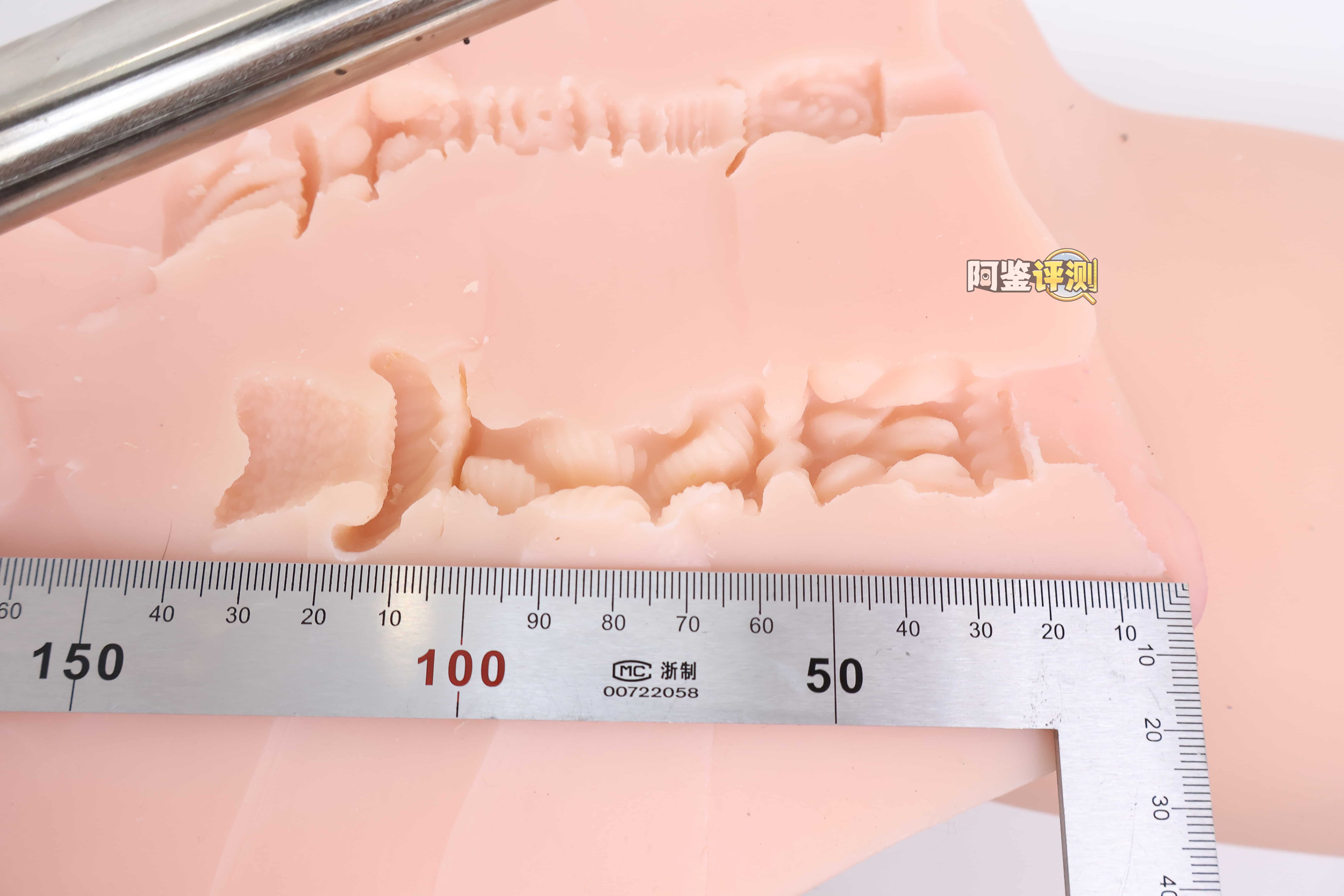 KAGUYANO——“菲亚帕帕”评测！少见的二次元系列大克重腿模，以这个价格来说比我想象中要更低配一些