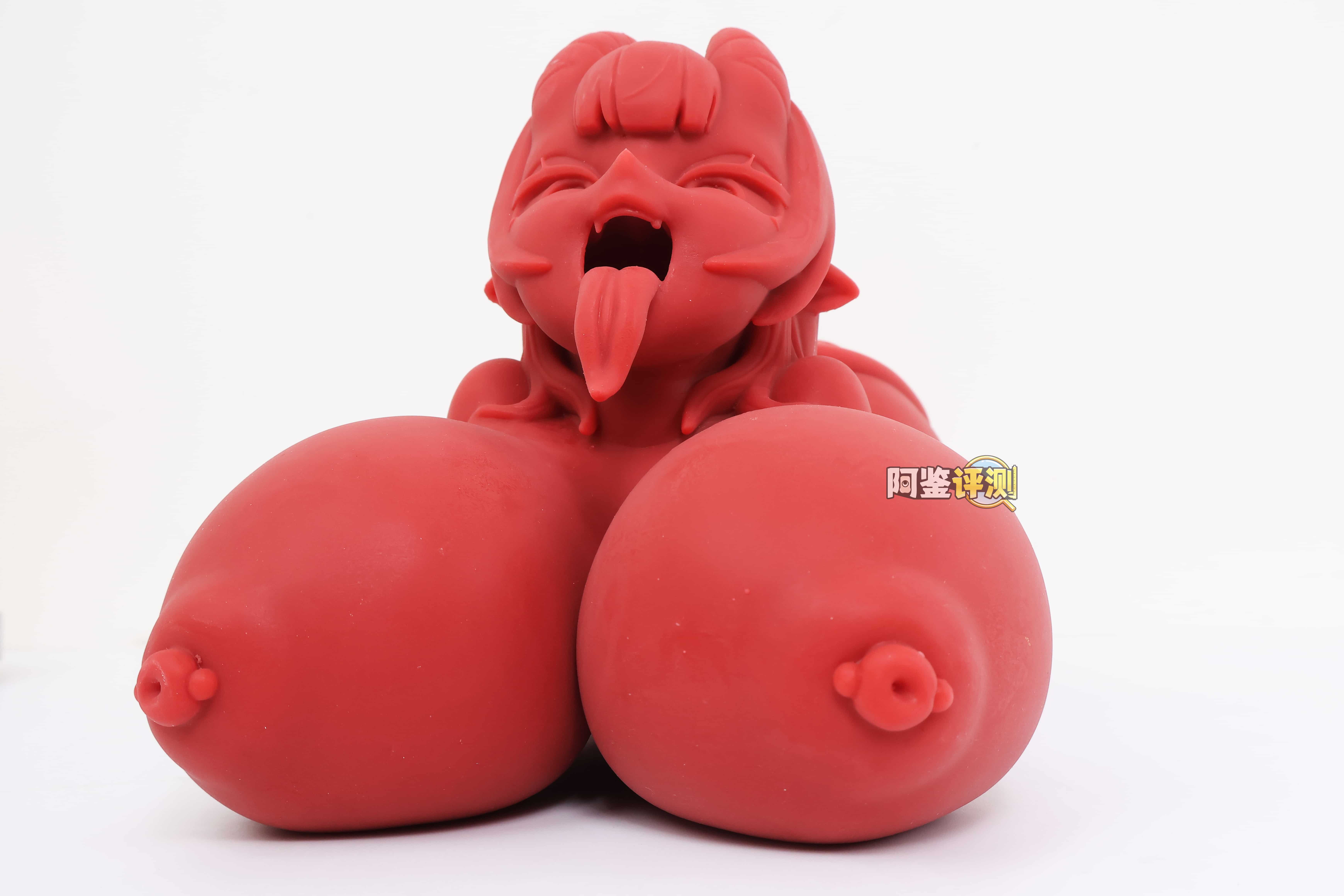 MRL——”魅魔meru”评测！硅胶材质制作的手办型联名杯子，看着有趣用起来却有点痛苦