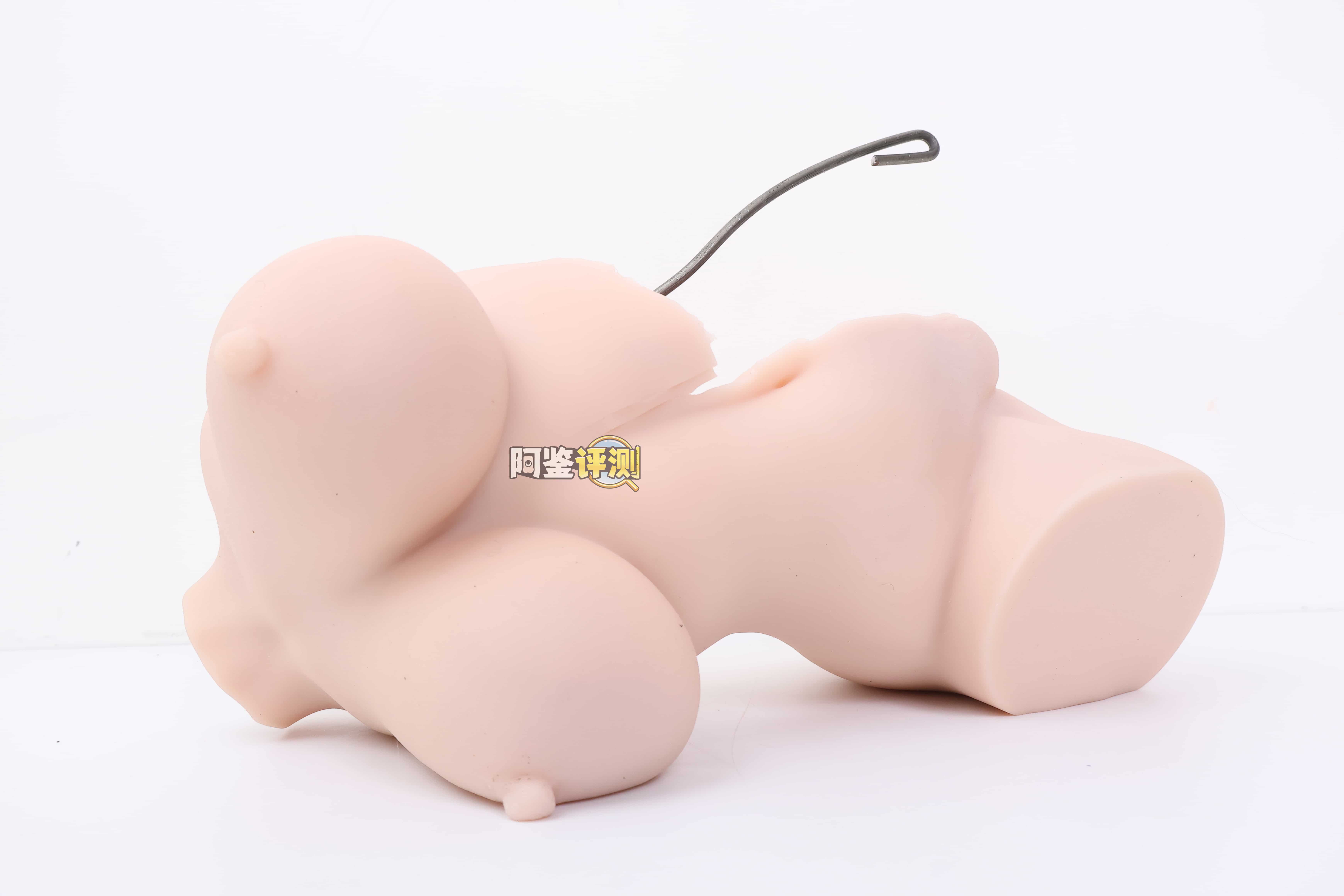 yokubou——“火热应援团(半身)”评测!小臀模前作的延续半身款,终于有一款带软胸的小身体了!