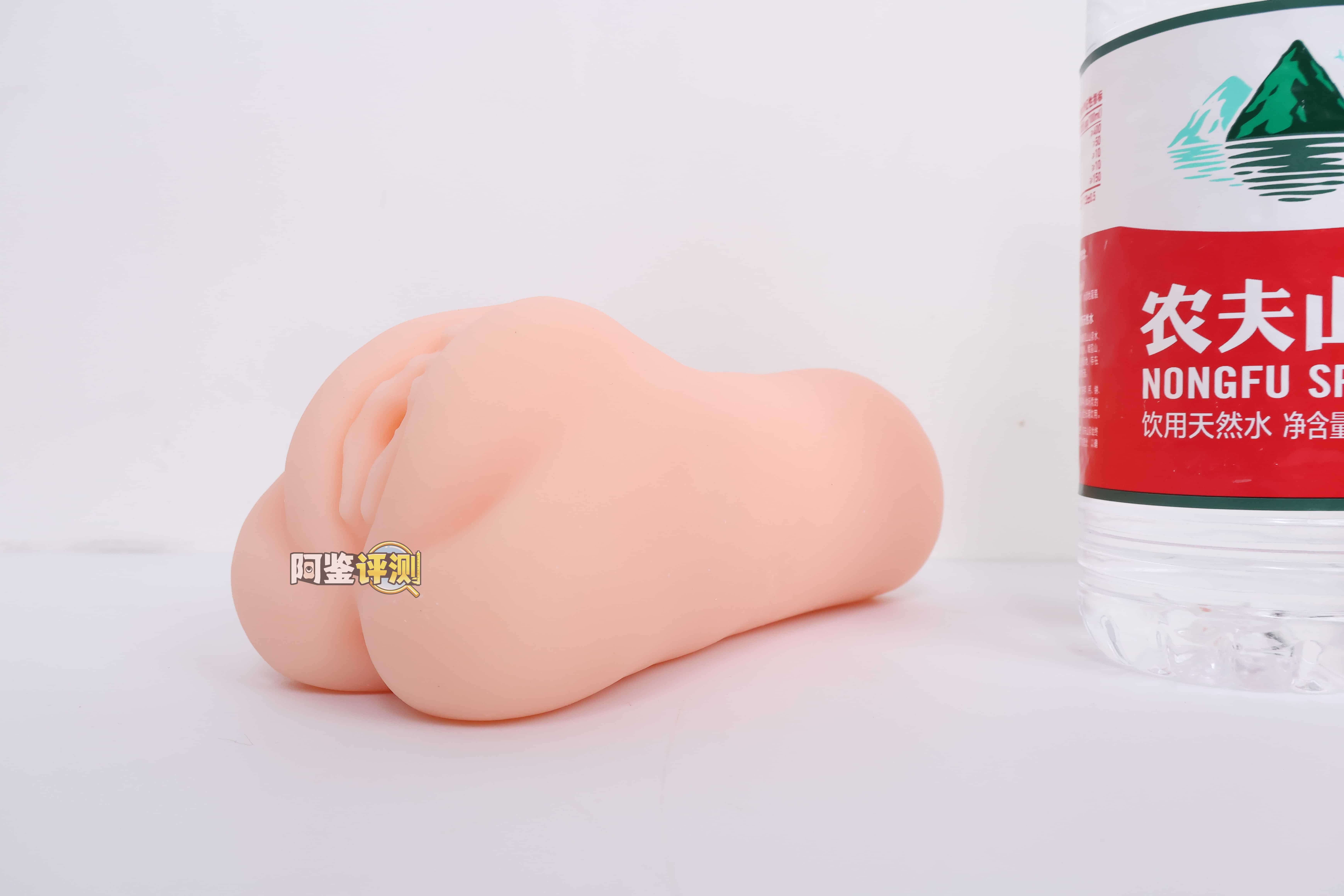 汤马托易士——”同级生”评测！底面加硬的大块“搓衣板”，用起来好像没有想象中那么有趣...