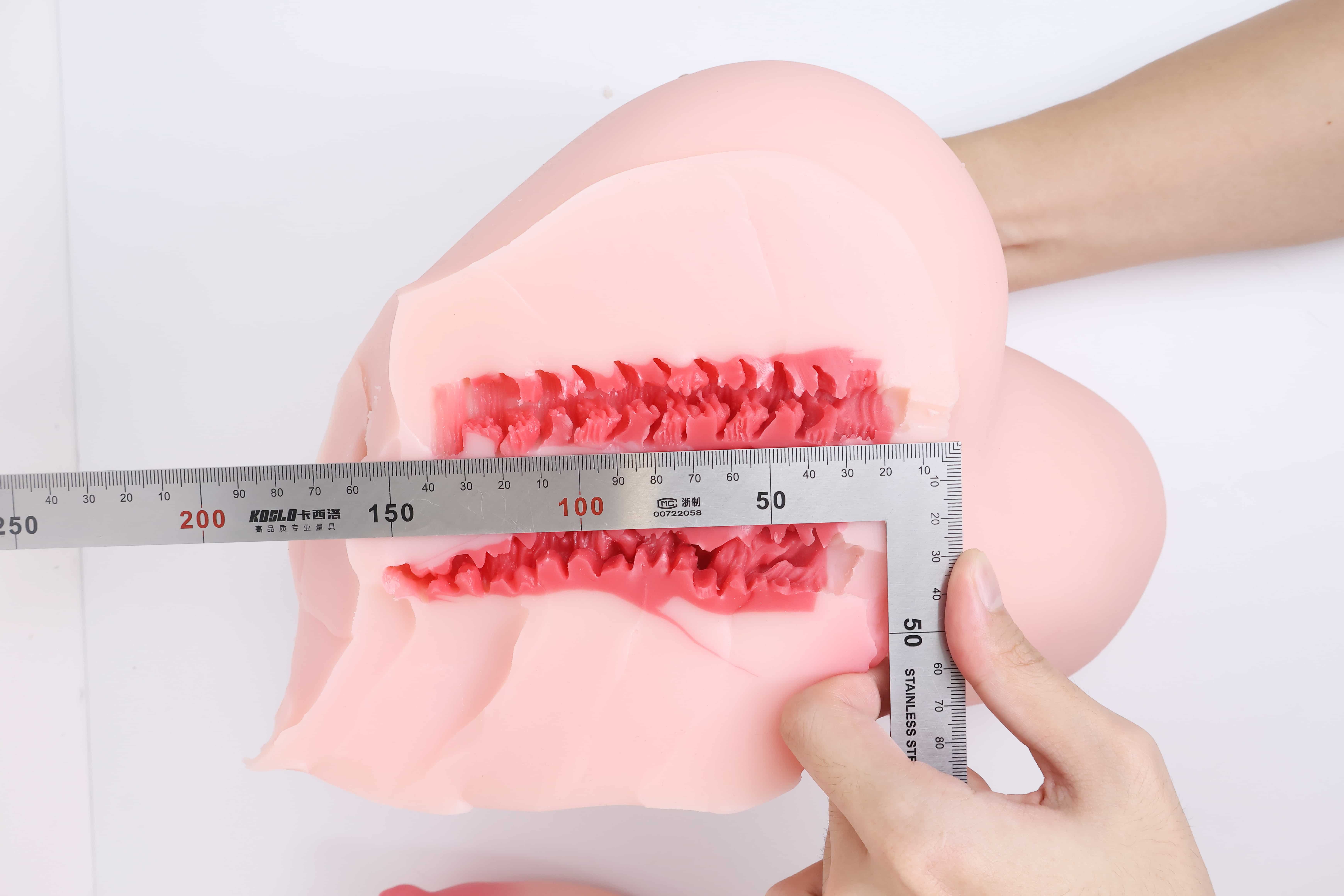 GOSE——"小鬼魔皇2代"评测！挑战极限的爆乳大倒模，极端身材的加码高配