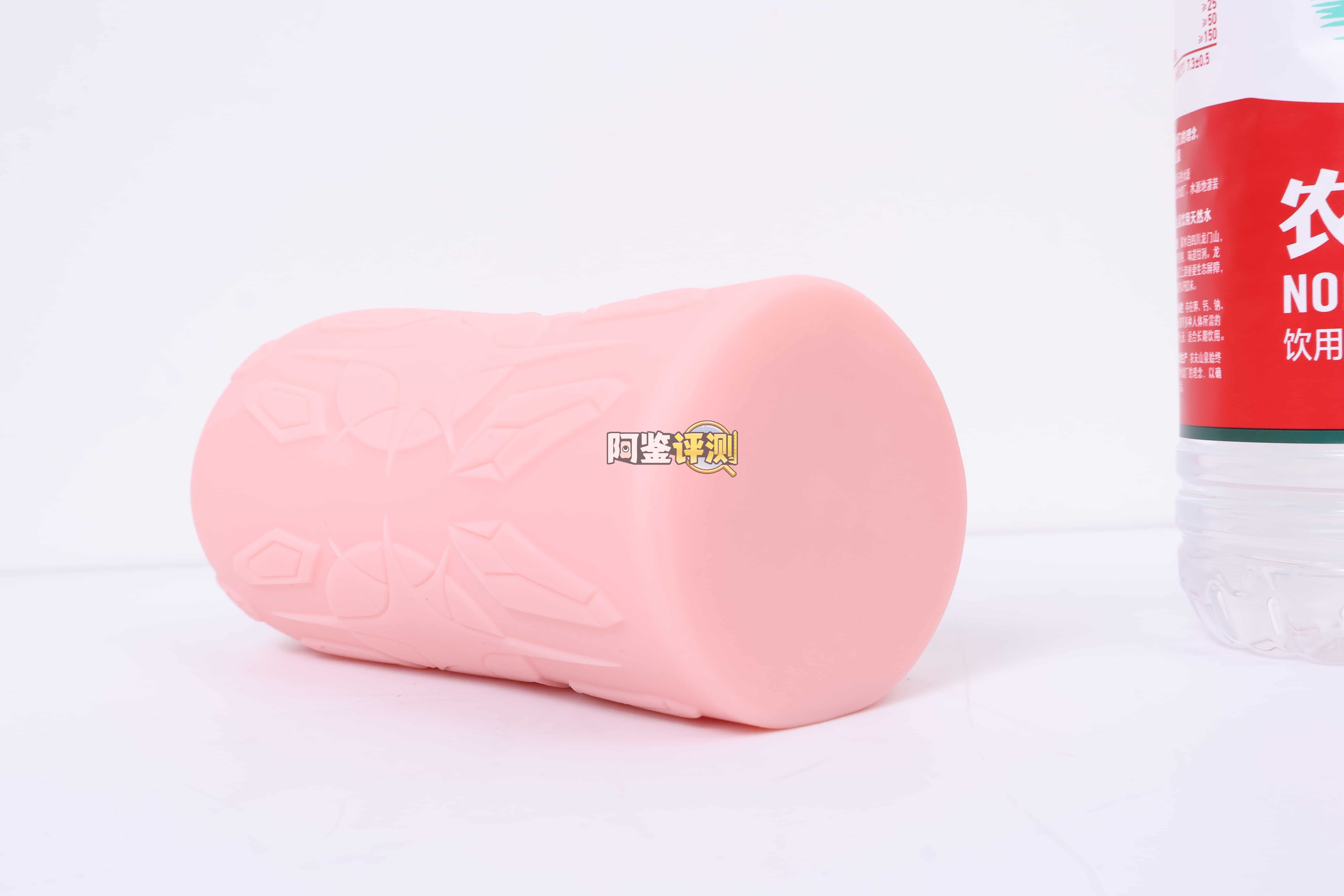 对子哈特——”宝石术士”评测！与排气法完全无缘的大空腔小杯，纹理的密度太低体验非常空洞